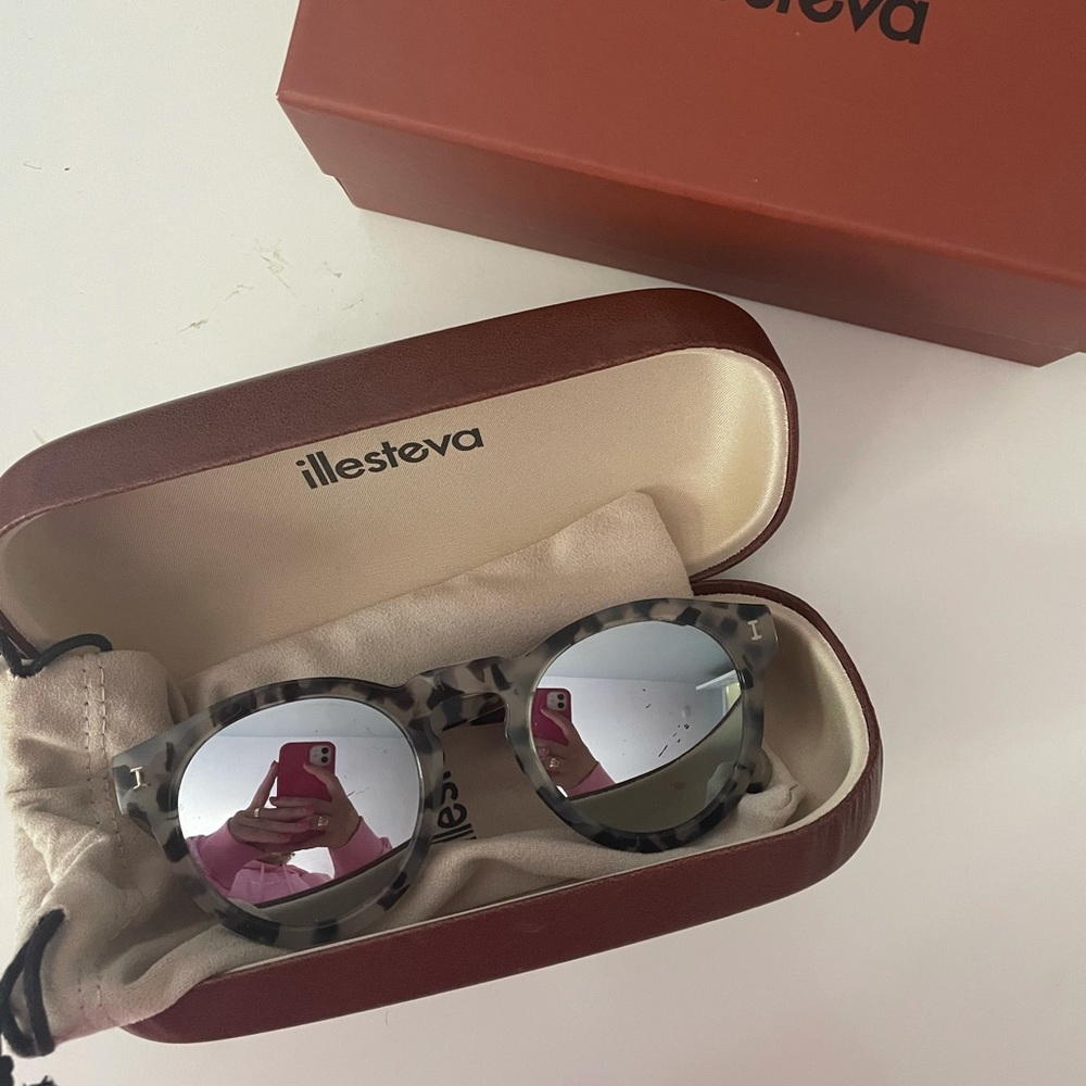 Illesteva Leonard sunglasses